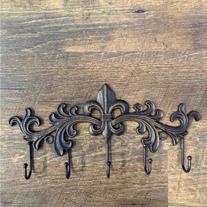 French Inspired Key Holder